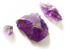 Rough amethyst crystal, violet Madagascar quartz, exclusive amethysts minerals, amethyste information data