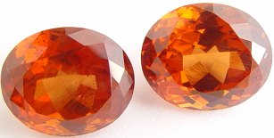 15.33 carats pair oval Malaya garnet gemstone, orange garnet, exclusive loose faceted malaya garnets, pyrope spessartite shopping